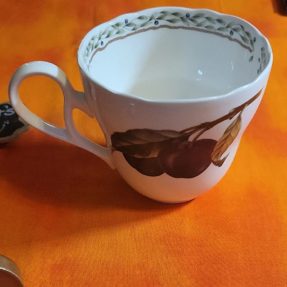Noritake Royal Orchard Cup #9416